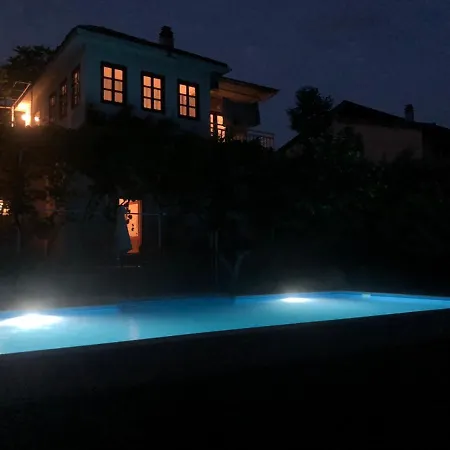 Iris Semesterbostad Blagaj